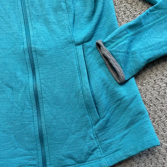 Ibex - Merino Wool Fleece Asymmetric Full Zip Hoodie - Picture 6 of 10